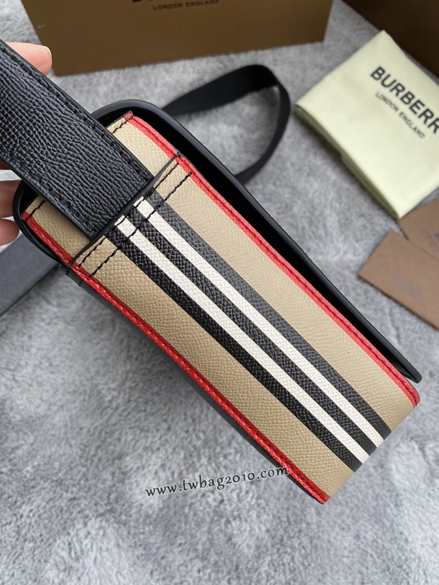 Burberry專門店新款粒紋皮革男包 巴寶莉2021年最新男士斜背包 yxb1033